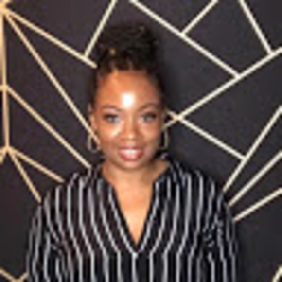 Meet your Posher, Hadiyah - Picture 1 of 1